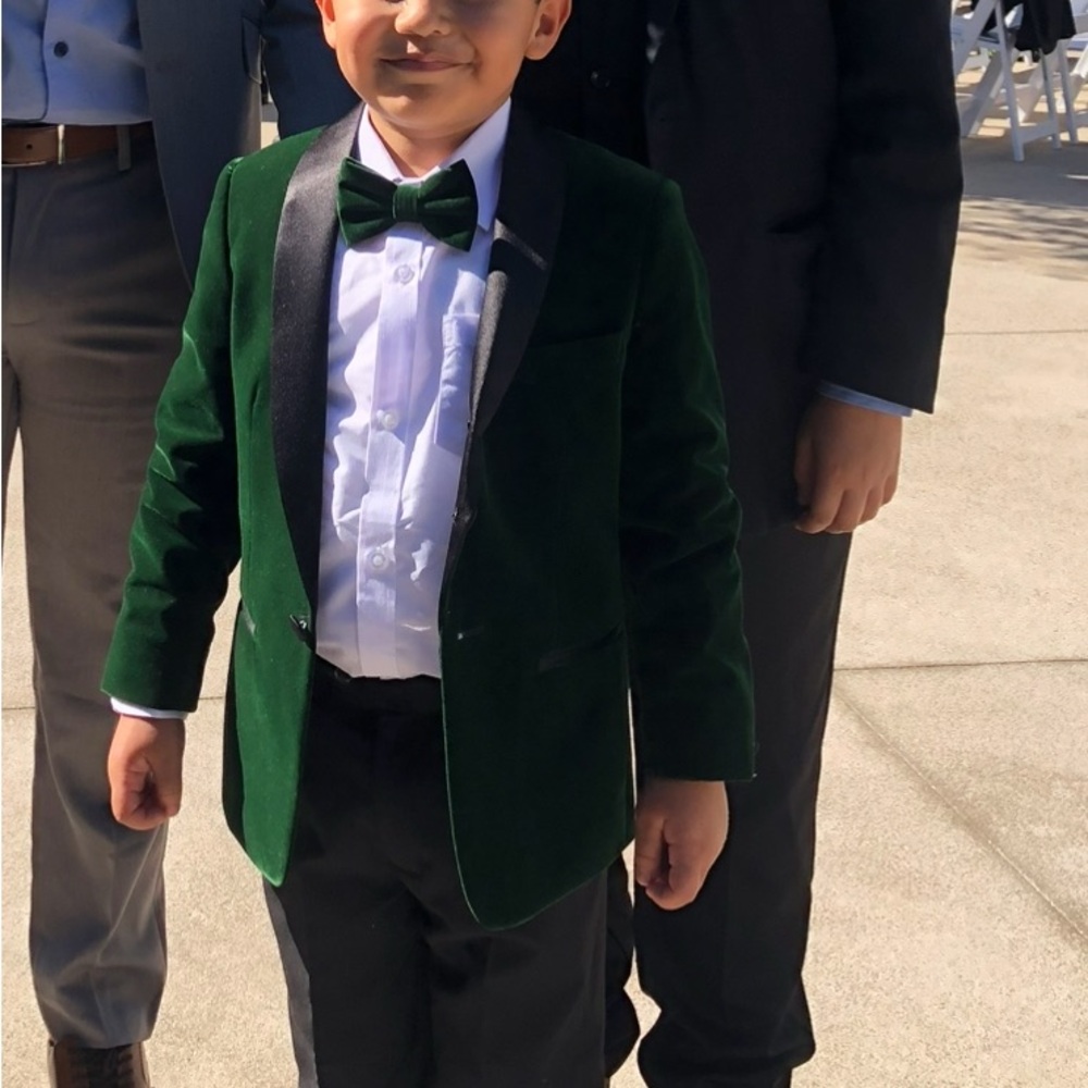 Elegant Kids Green Velvet Suit Jacket